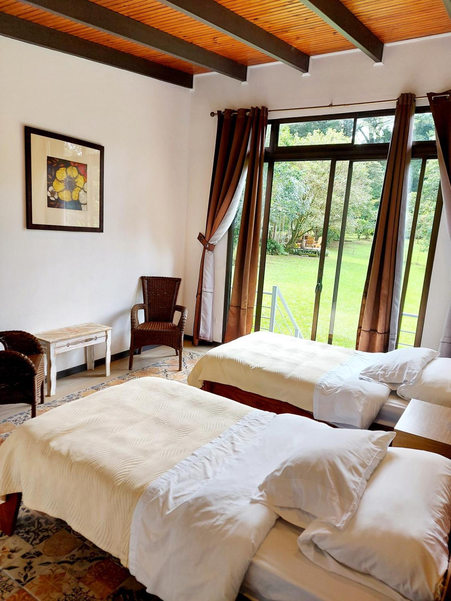 Yerbabuena Lodge Monteverde Esterno foto